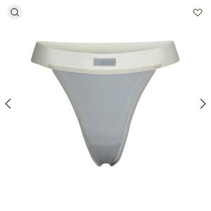 NWT SKIMS THONG